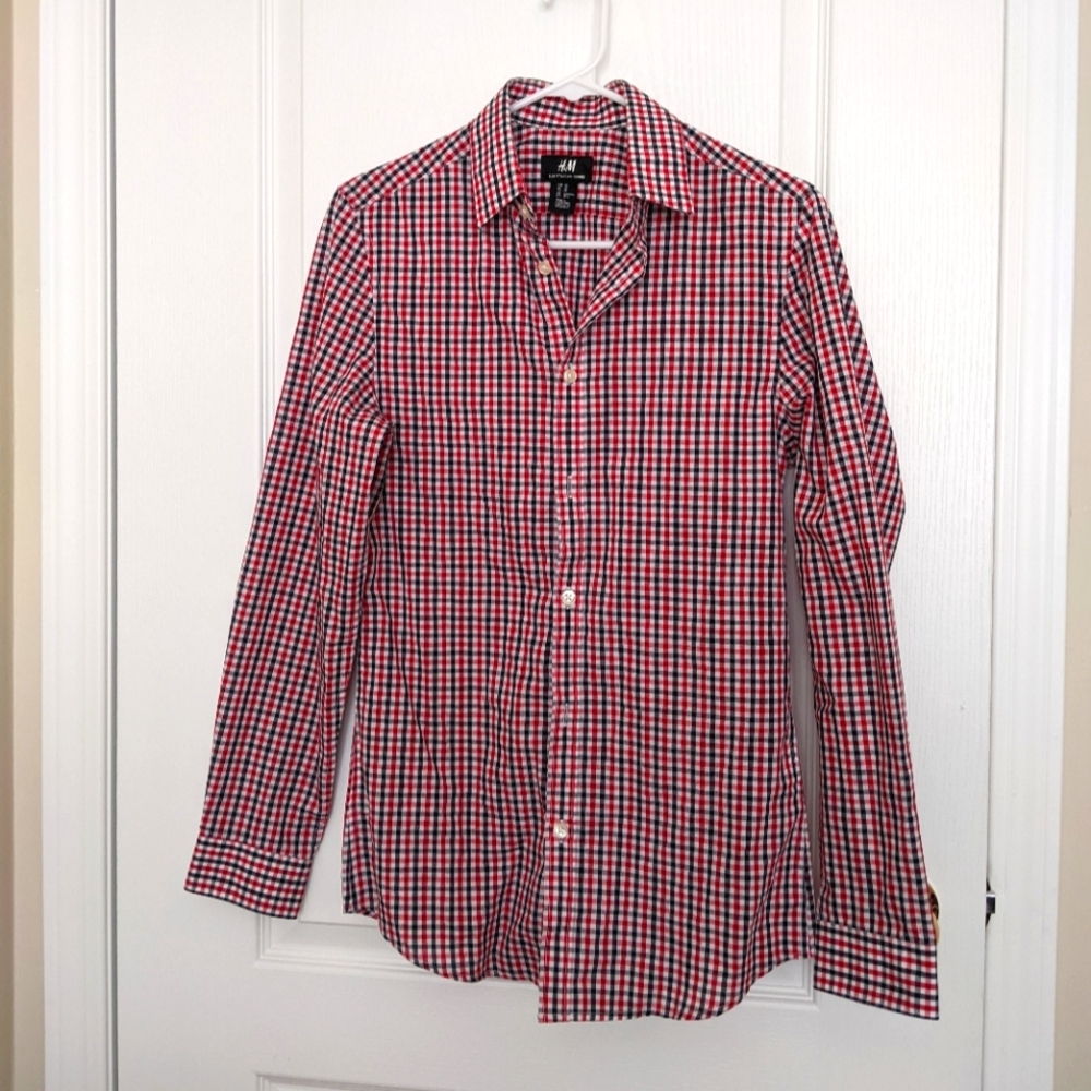 3/$45 H&M Men's Red & Black formal shirt